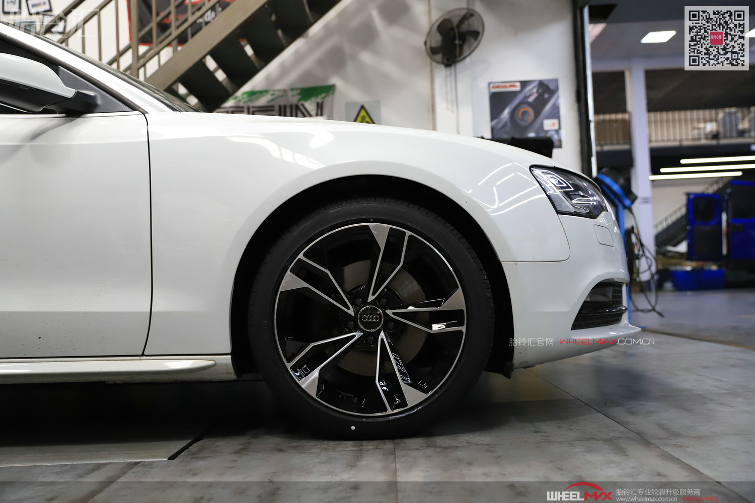 奥迪A5敞篷版安装恒威订制国产锻造S5款轮毂效果图